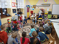 noc w szkole